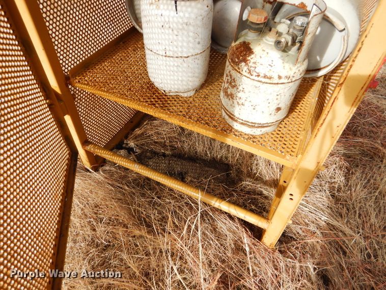 image for item DE1325 Propane bottle enclosure