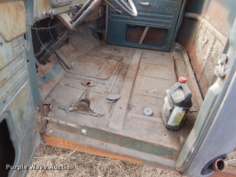 image for item DE1326 1954 Ford F100 pickup