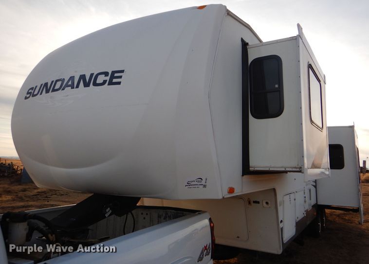 image for item DE1327 2007 Sundance 3200ES camper