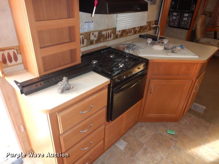 image for item DE1327 2007 Sundance 3200ES camper