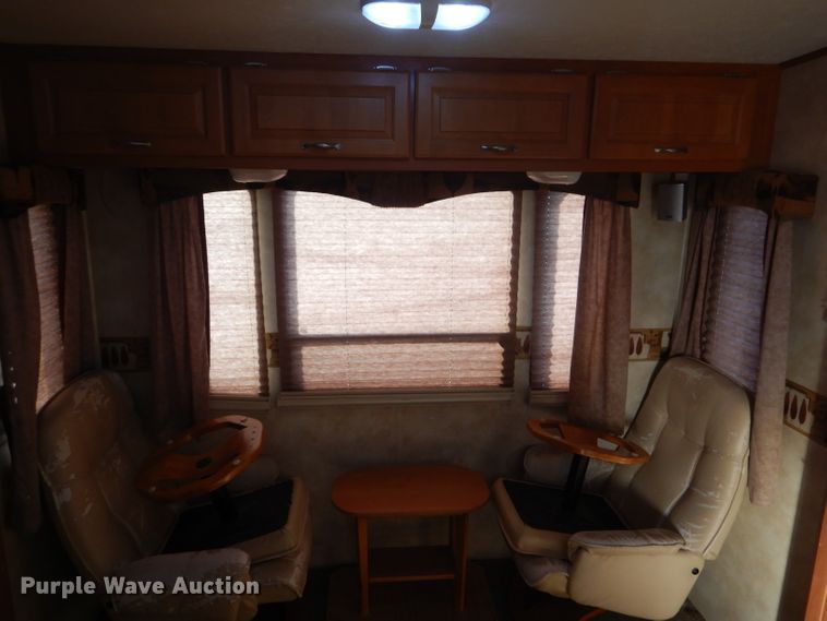 image for item DE1327 2007 Sundance 3200ES camper