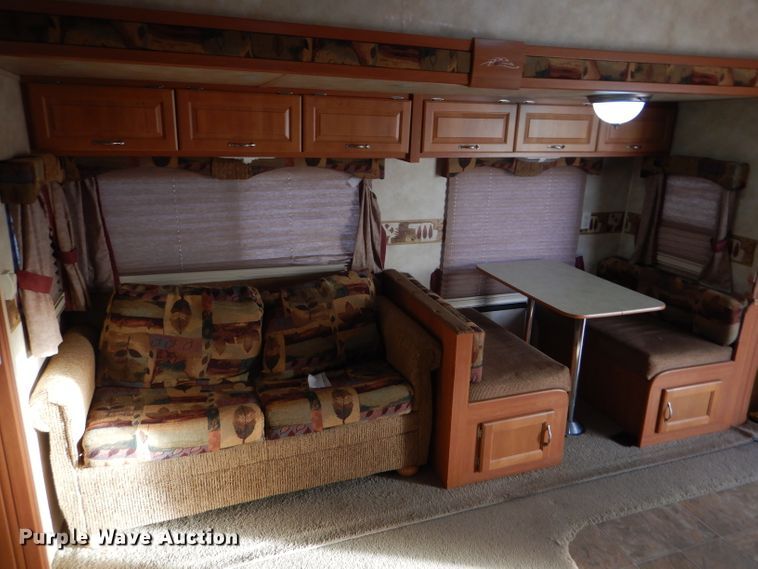 image for item DE1327 2007 Sundance 3200ES camper