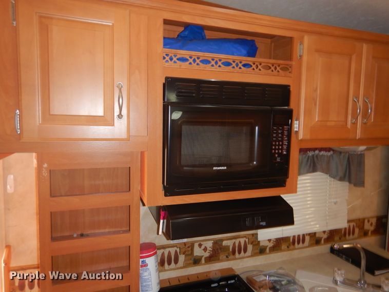 image for item DE1327 2007 Sundance 3200ES camper