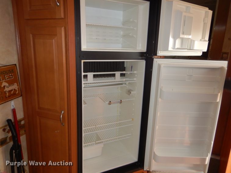 image for item DE1327 2007 Sundance 3200ES camper