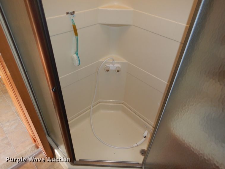 image for item DE1327 2007 Sundance 3200ES camper