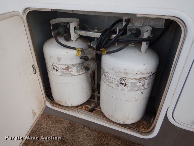 image for item DE1327 2007 Sundance 3200ES camper