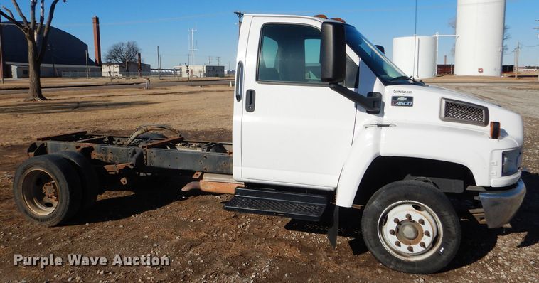 image for item DE1344 2009 Chevrolet C4500 truck cab and chassis