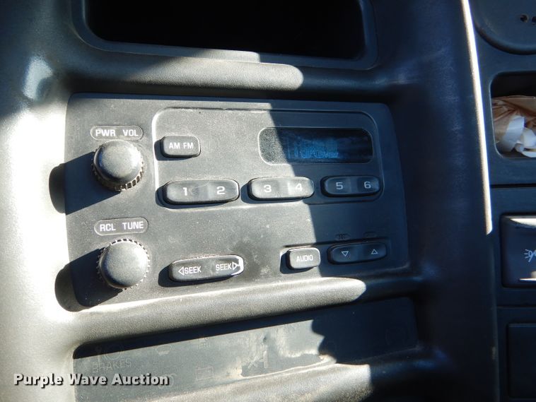 image for item DE1344 2009 Chevrolet C4500 truck cab and chassis