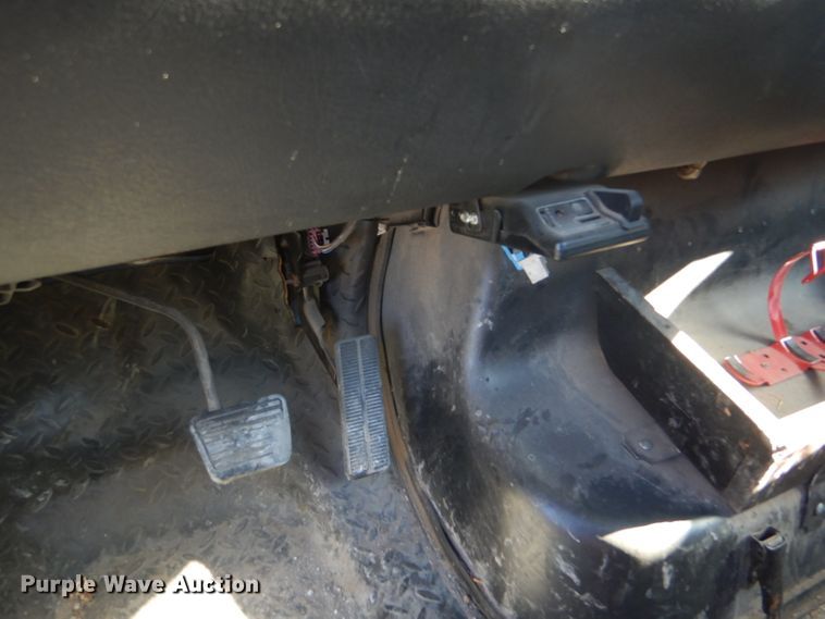 image for item DE1344 2009 Chevrolet C4500 truck cab and chassis