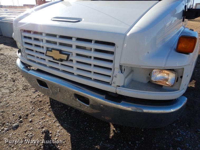 image for item DE1344 2009 Chevrolet C4500 truck cab and chassis