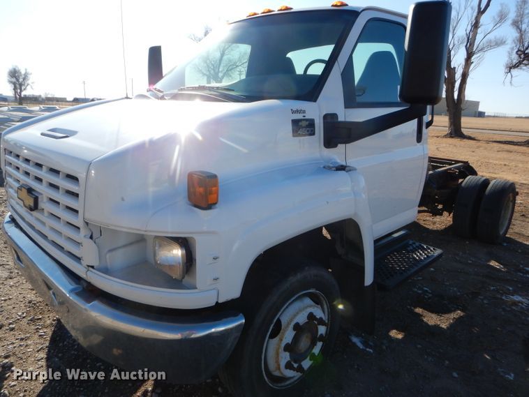 image for item DE1344 2009 Chevrolet C4500 truck cab and chassis