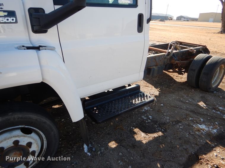 image for item DE1344 2009 Chevrolet C4500 truck cab and chassis