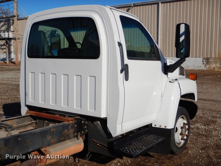 image for item DE1344 2009 Chevrolet C4500 truck cab and chassis
