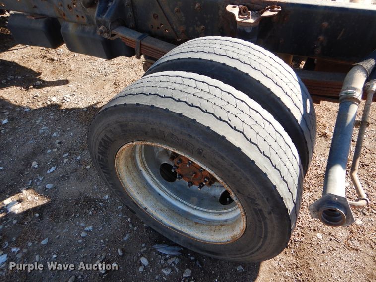 image for item DE1344 2009 Chevrolet C4500 truck cab and chassis