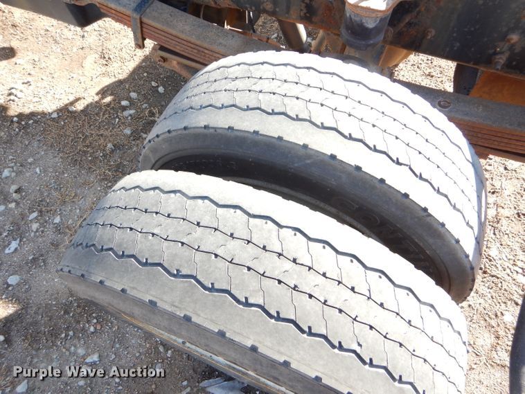 image for item DE1344 2009 Chevrolet C4500 truck cab and chassis