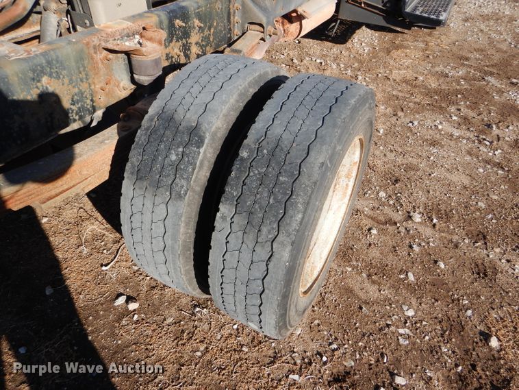 image for item DE1344 2009 Chevrolet C4500 truck cab and chassis