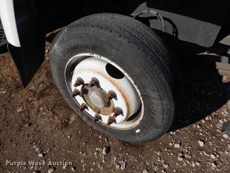 image for item DE1344 2009 Chevrolet C4500 truck cab and chassis