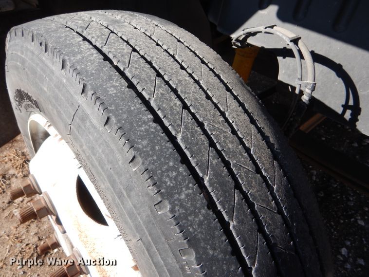 image for item DE1344 2009 Chevrolet C4500 truck cab and chassis