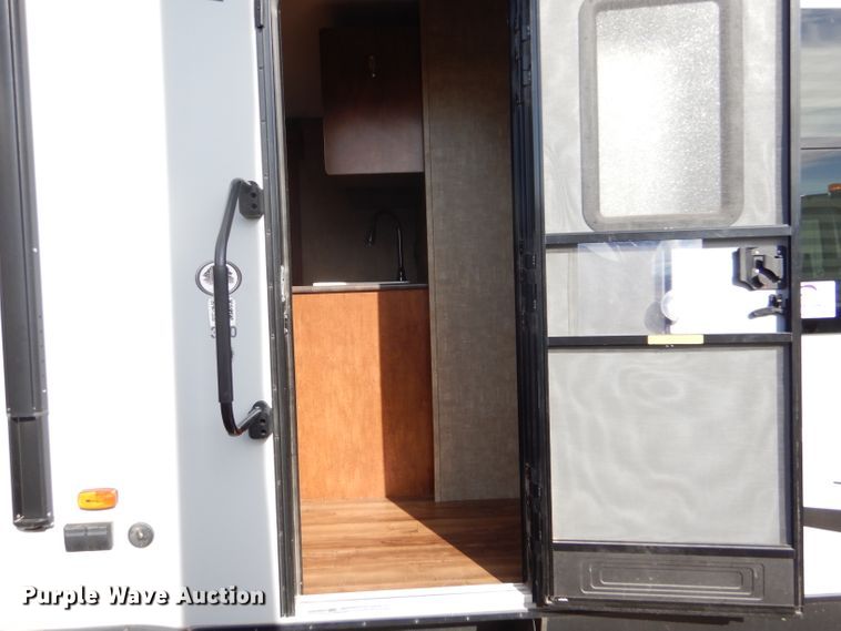 image for item DE1346 2015 KZRV Spree LX Superlite 320BS camper