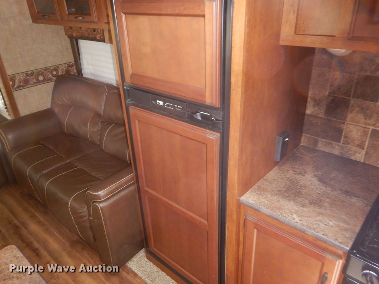 image for item DE1346 2015 KZRV Spree LX Superlite 320BS camper