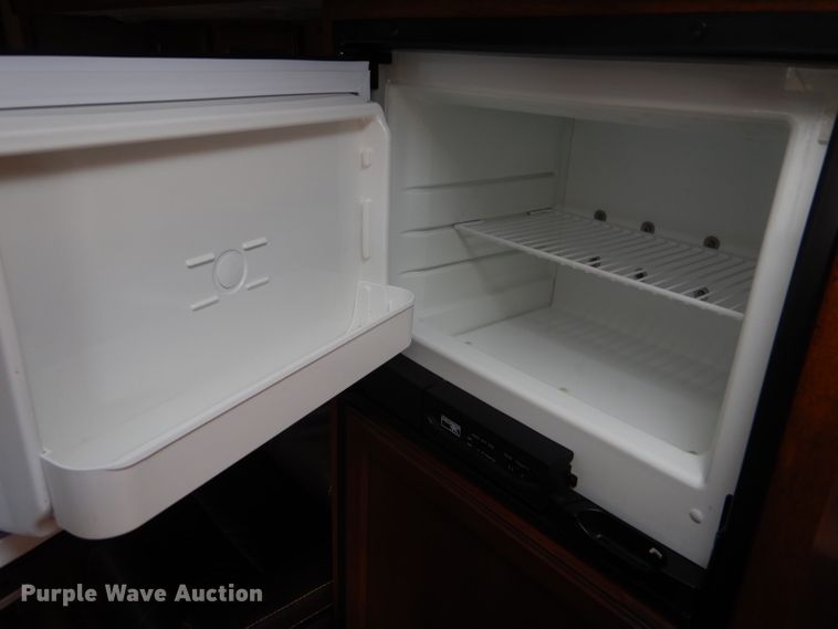 image for item DE1346 2015 KZRV Spree LX Superlite 320BS camper