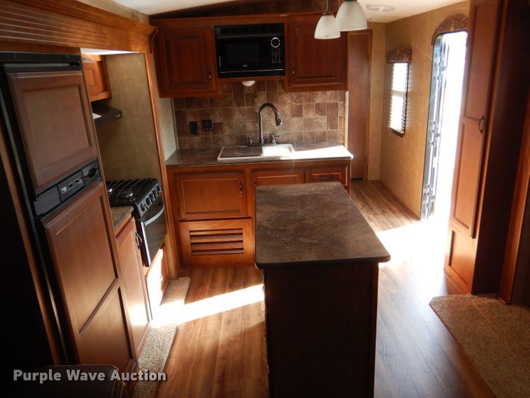 image for item DE1346 2015 KZRV Spree LX Superlite 320BS camper