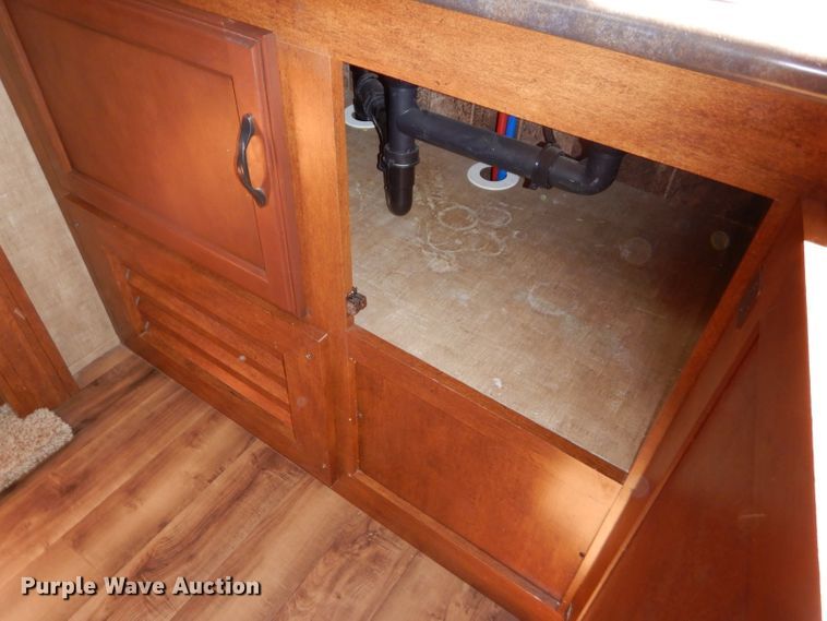 image for item DE1346 2015 KZRV Spree LX Superlite 320BS camper