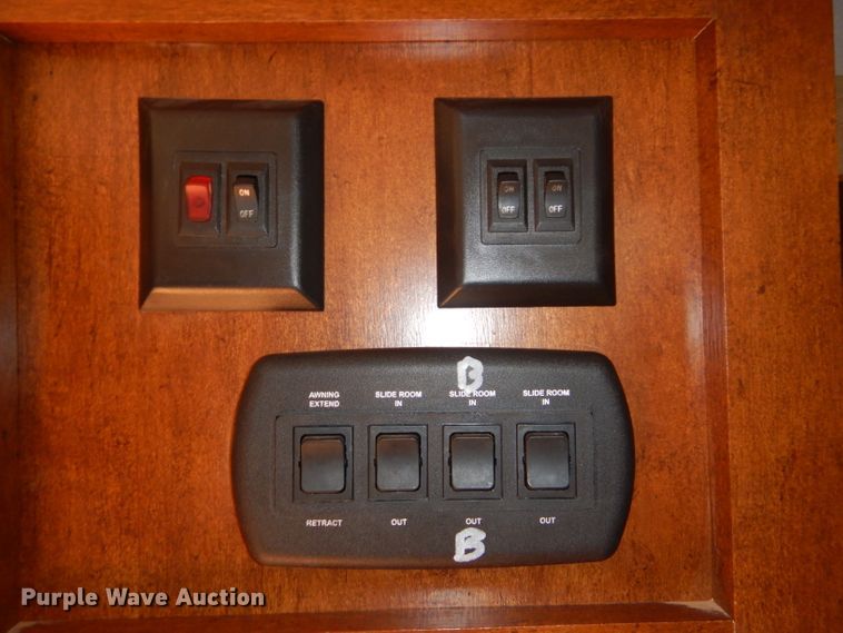 image for item DE1346 2015 KZRV Spree LX Superlite 320BS camper