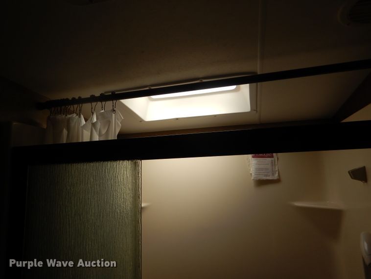 image for item DE1346 2015 KZRV Spree LX Superlite 320BS camper