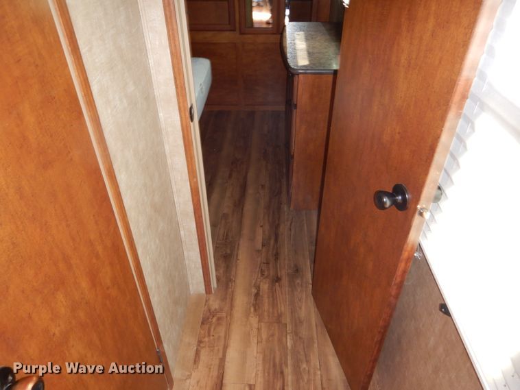 image for item DE1346 2015 KZRV Spree LX Superlite 320BS camper