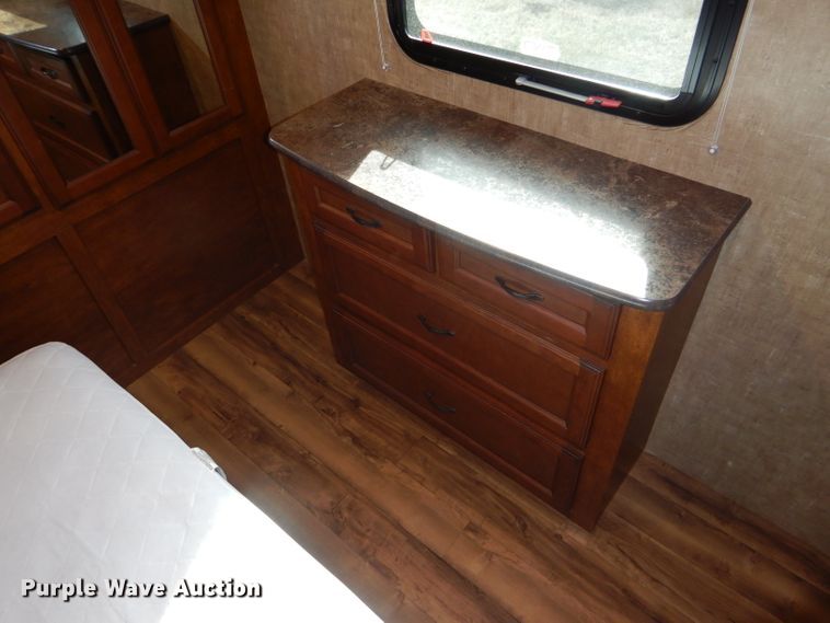 image for item DE1346 2015 KZRV Spree LX Superlite 320BS camper