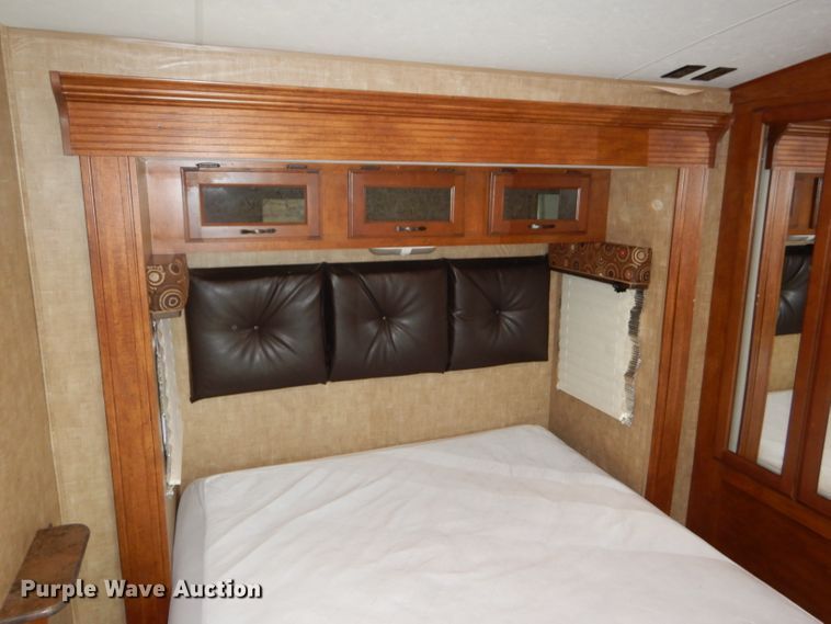 image for item DE1346 2015 KZRV Spree LX Superlite 320BS camper