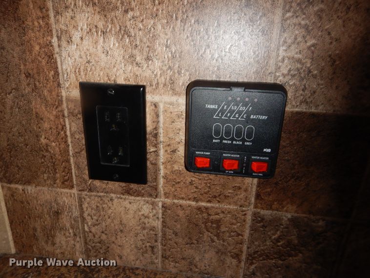 image for item DE1346 2015 KZRV Spree LX Superlite 320BS camper