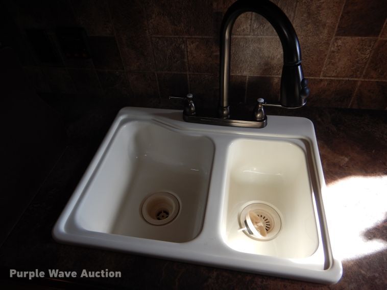 image for item DE1346 2015 KZRV Spree LX Superlite 320BS camper