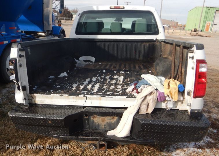 image for item DE1348 2014 Ford F250 Super Duty Crew Cab pickup truck