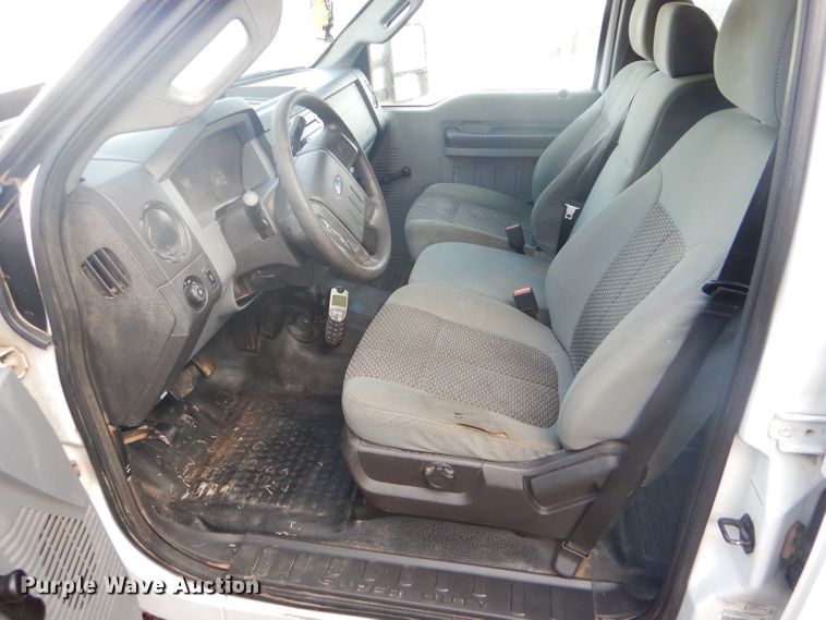 image for item DE1348 2014 Ford F250 Super Duty Crew Cab pickup truck