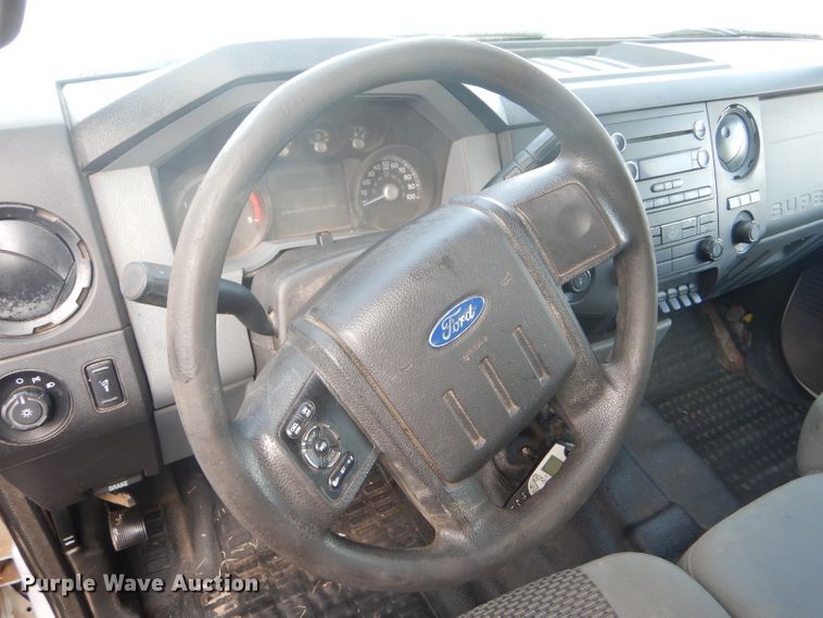 image for item DE1348 2014 Ford F250 Super Duty Crew Cab pickup truck