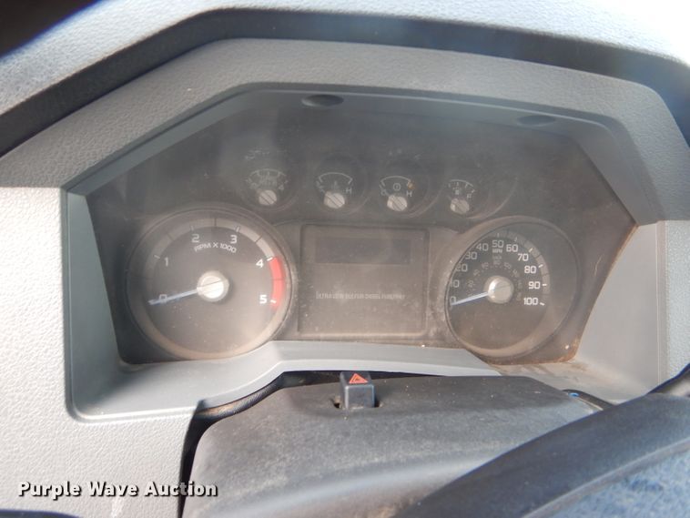 image for item DE1348 2014 Ford F250 Super Duty Crew Cab pickup truck