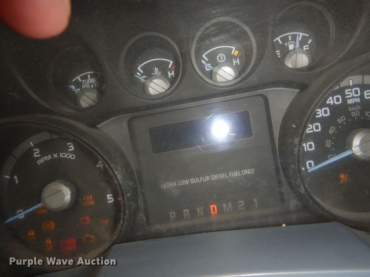 image for item DE1348 2014 Ford F250 Super Duty Crew Cab pickup truck