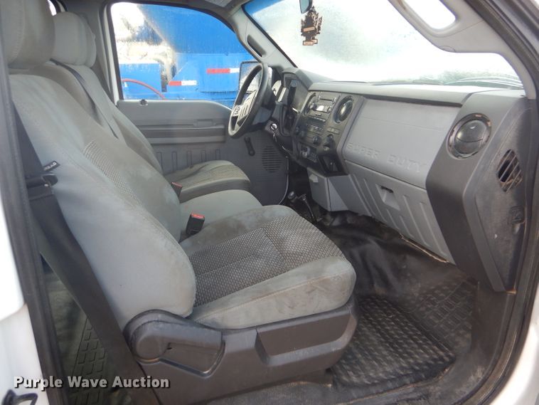 image for item DE1348 2014 Ford F250 Super Duty Crew Cab pickup truck