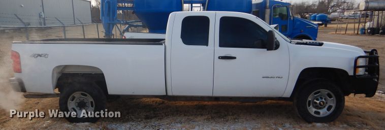 image for item DE1349 2012 Chevrolet Silverado 2500HD Ext. Cab pickup truck
