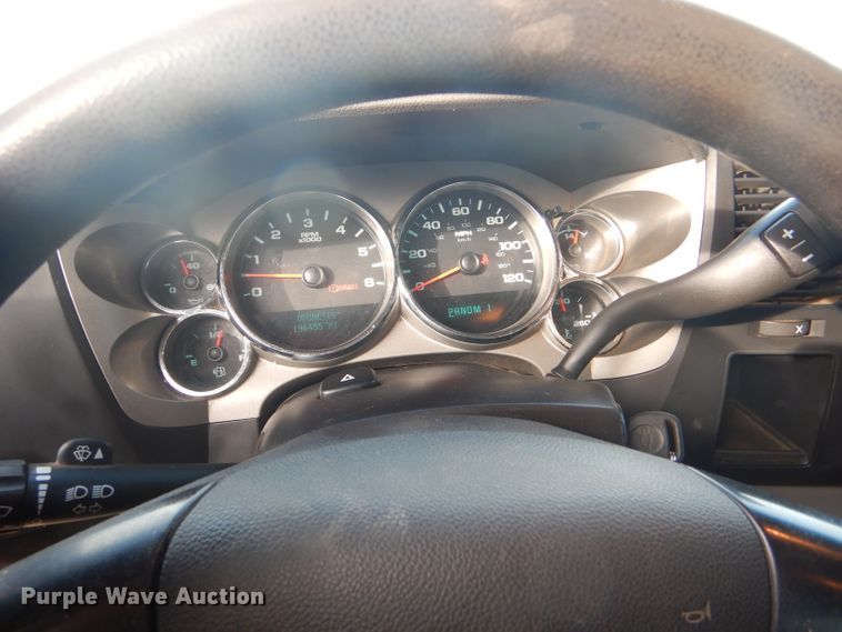 image for item DE1349 2012 Chevrolet Silverado 2500HD Ext. Cab pickup truck