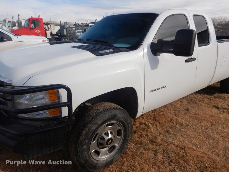 image for item DE1349 2012 Chevrolet Silverado 2500HD Ext. Cab pickup truck
