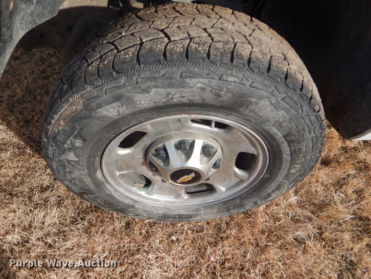 image for item DE1349 2012 Chevrolet Silverado 2500HD Ext. Cab pickup truck