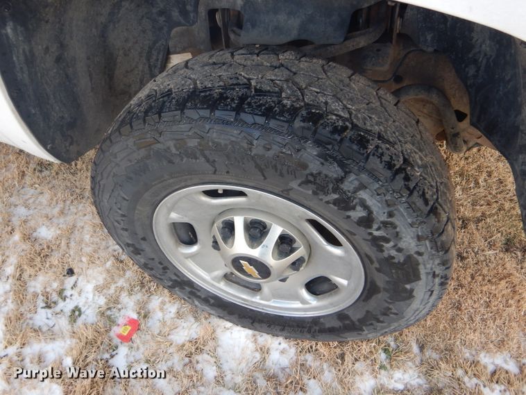 image for item DE1349 2012 Chevrolet Silverado 2500HD Ext. Cab pickup truck