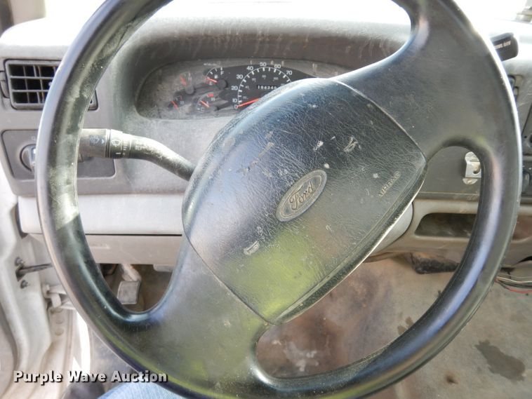 image for item DE4225 1999 Ford F250 Super Duty utility bed pickup truck