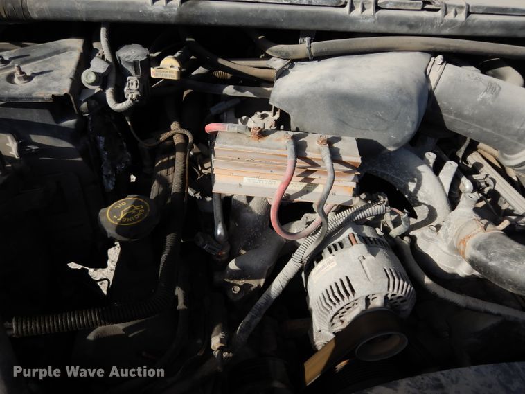 image for item DE4225 1999 Ford F250 Super Duty utility bed pickup truck