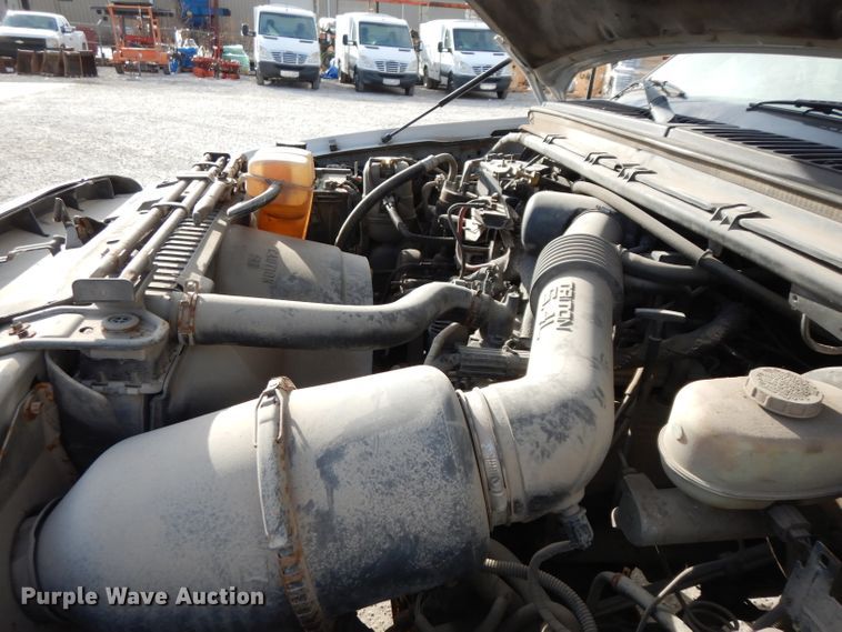 image for item DE4225 1999 Ford F250 Super Duty utility bed pickup truck