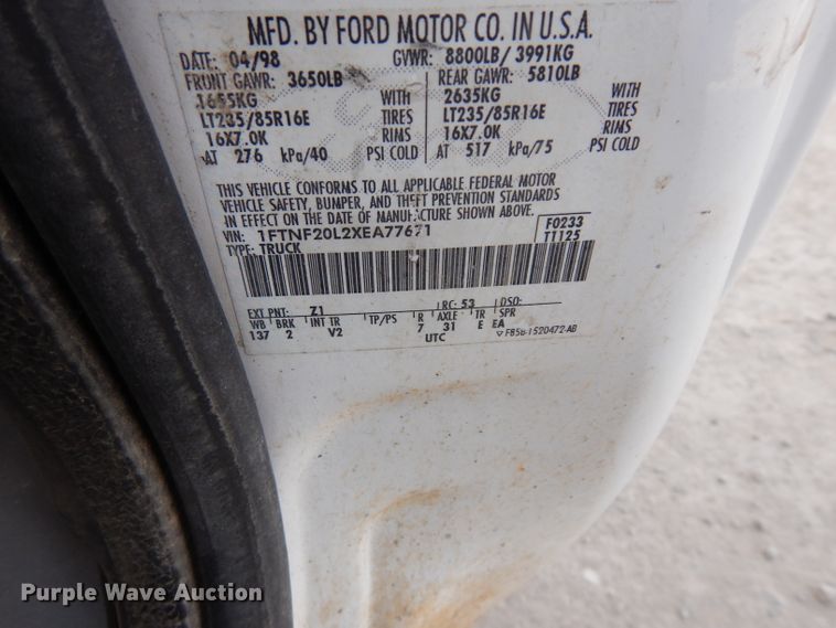 image for item DE4225 1999 Ford F250 Super Duty utility bed pickup truck