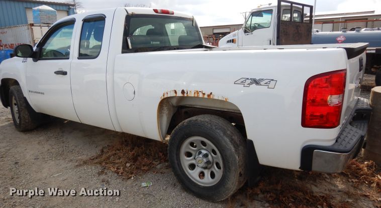 image for item DE4226 2008 Chevrolet Silverado 1500 Ext. Cab pickup truck